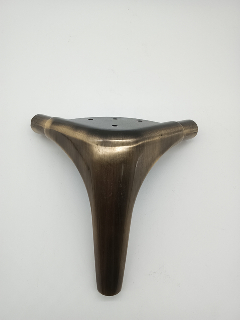 Accessori hardware per mobili Placcatura dei metalli Lucidatura Gambe del divano in lega di zinco Piedi della sedia Piedi del tavolino Gamba 