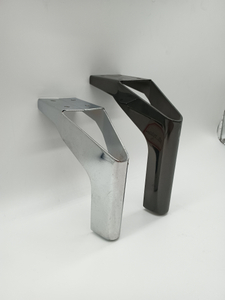 Gambe per divani di lusso per mobili affusolati moderni in metallo personalizzati in fabbrica