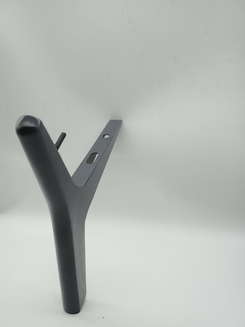 Gambe del divano nere dorate per mobili dal design personalizzato più recenti