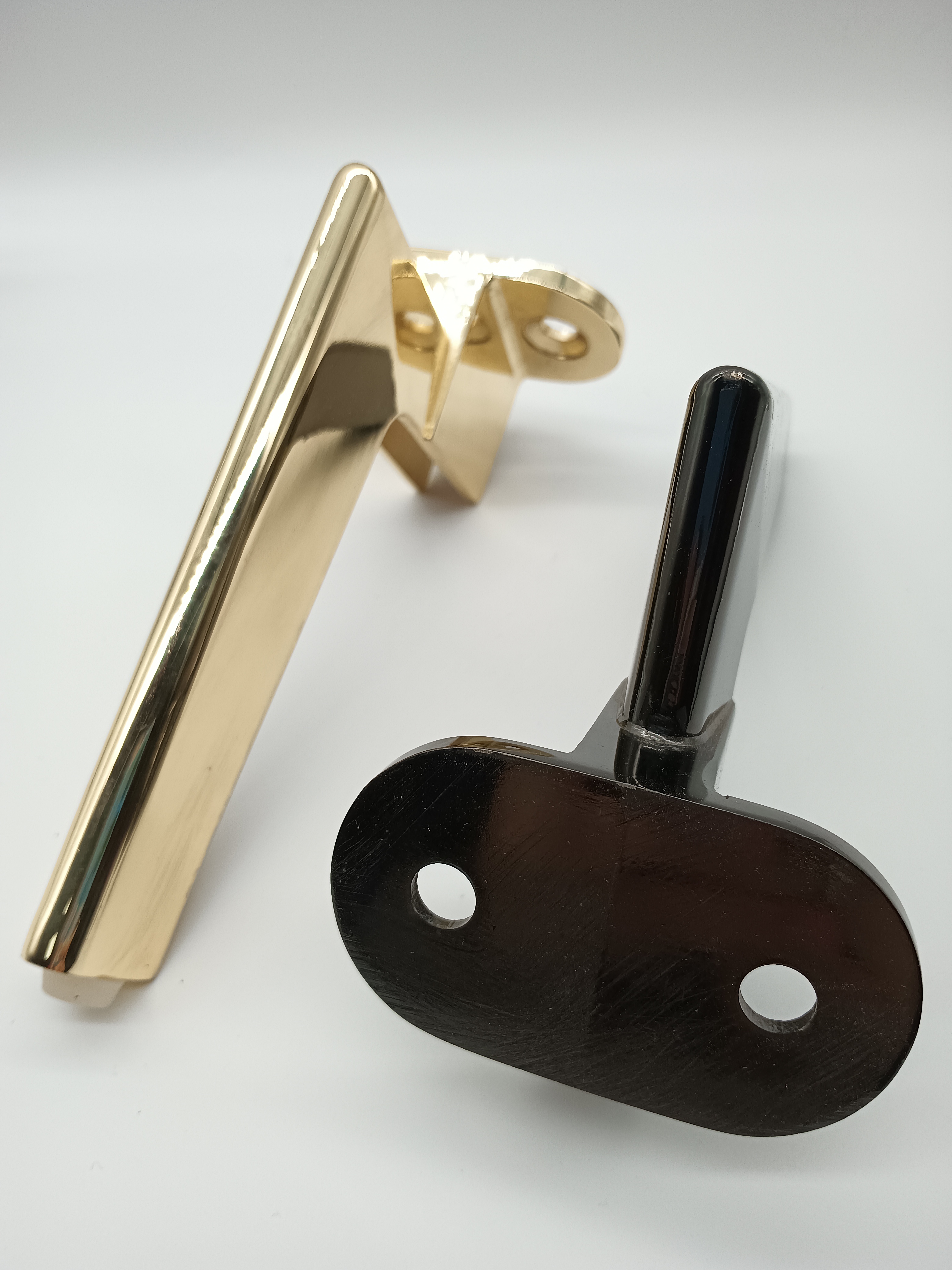 Gambe per mobili dal design elegante Decorazione Hardware Piedini per mobili Gamba per divano in lega di zinco