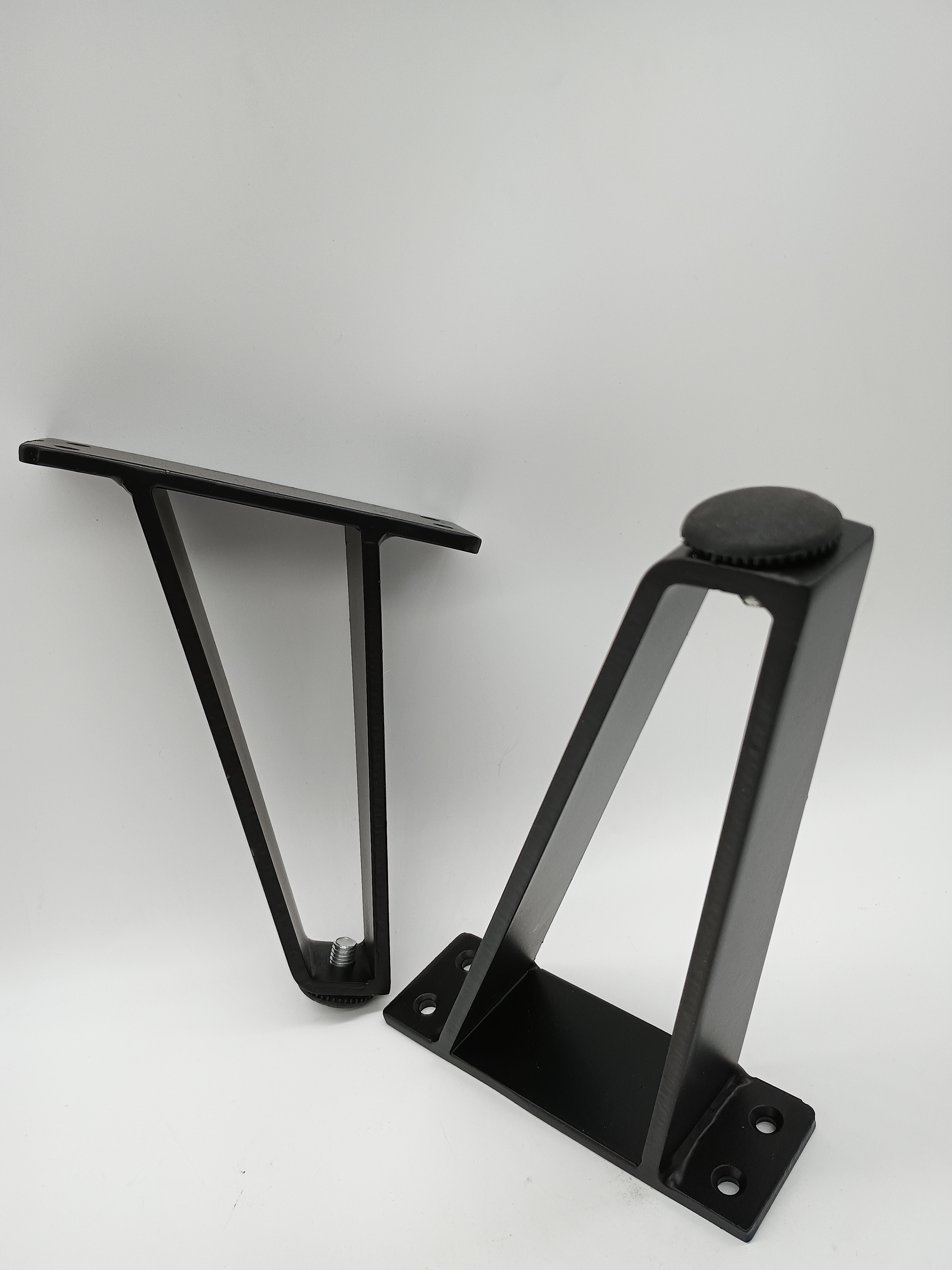 Gamba in ferro per divano a tubo angolato in stile lusso con mobili in metallo di nuovo design