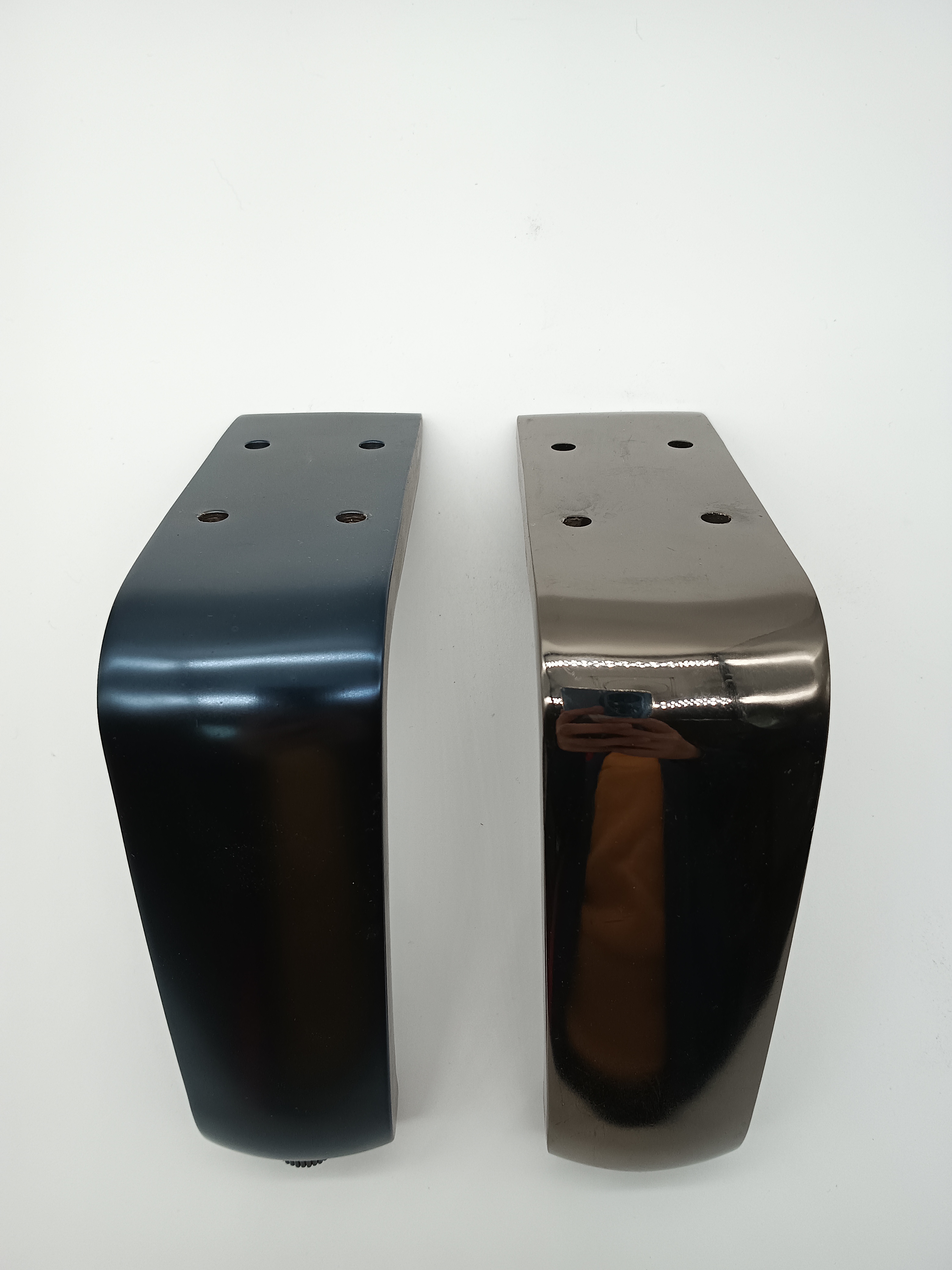 Gambe per divani moderni di lusso affusolati Armadietto da letto cromato dorato Supporto per mobili in metallo Piedini in acciaio per letti e divani Materiale in ferro